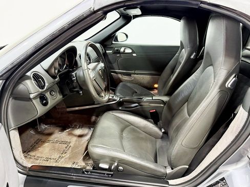 Used 2005 Porsche Boxster S image 23