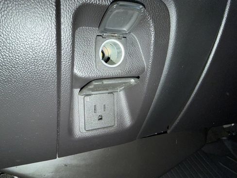 Used 2017 Chevrolet Silverado 1500 LT w/ All Star Edition image 22