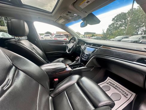 Used 2013 Cadillac XTS Premium FWD image 20