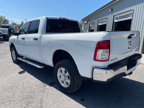 Used 2024 RAM 2500 Big Horn AWD/4WD image 5