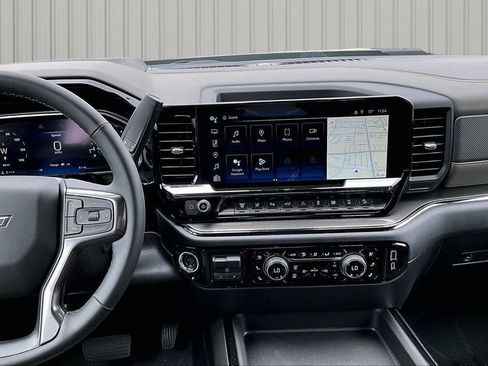 New 2026 Chevrolet Silverado 2500 ZR2 AWD/4WD image 4