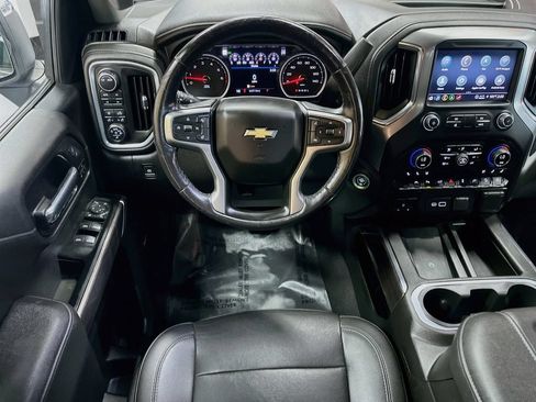 Used 2022 Chevrolet Silverado 1500 LTZ w/ LTZ Premium Package AWD/4WD image 24