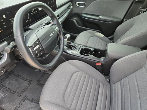 Used 2025 Kia K4 EX FWD image 18