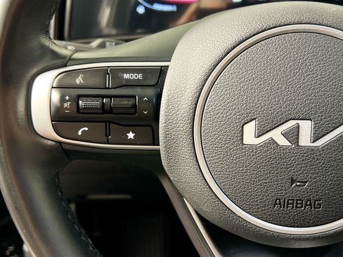 Used 2025 Kia Sportage X-Line w/ Premium Package image 18