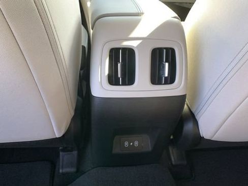 Certified 2025 Hyundai Tucson SEL image 21