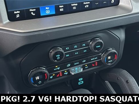 New 2025 Ford Bronco Outer Banks w/ Sasquatch Package image 16