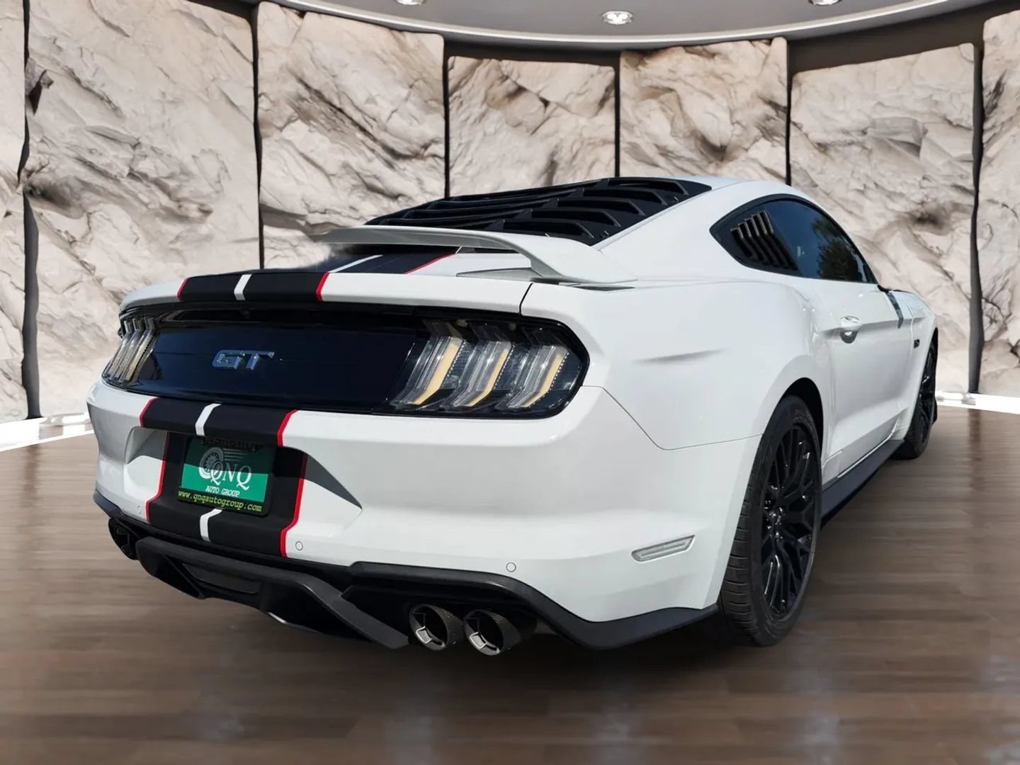 Used 2020 Ford Mustang GT Premium w/ GT Performance Package RWD image 6