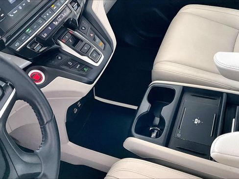 Used 2025 Honda Odyssey EX-L image 16