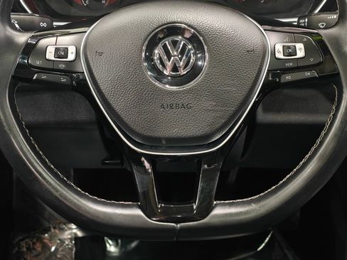 Used 2021 Volkswagen Jetta SE FWD image 5