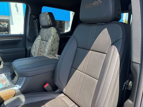 New 2026 Chevrolet Silverado 1500 High Country w/ Midnight Edition AWD/4WD image 31