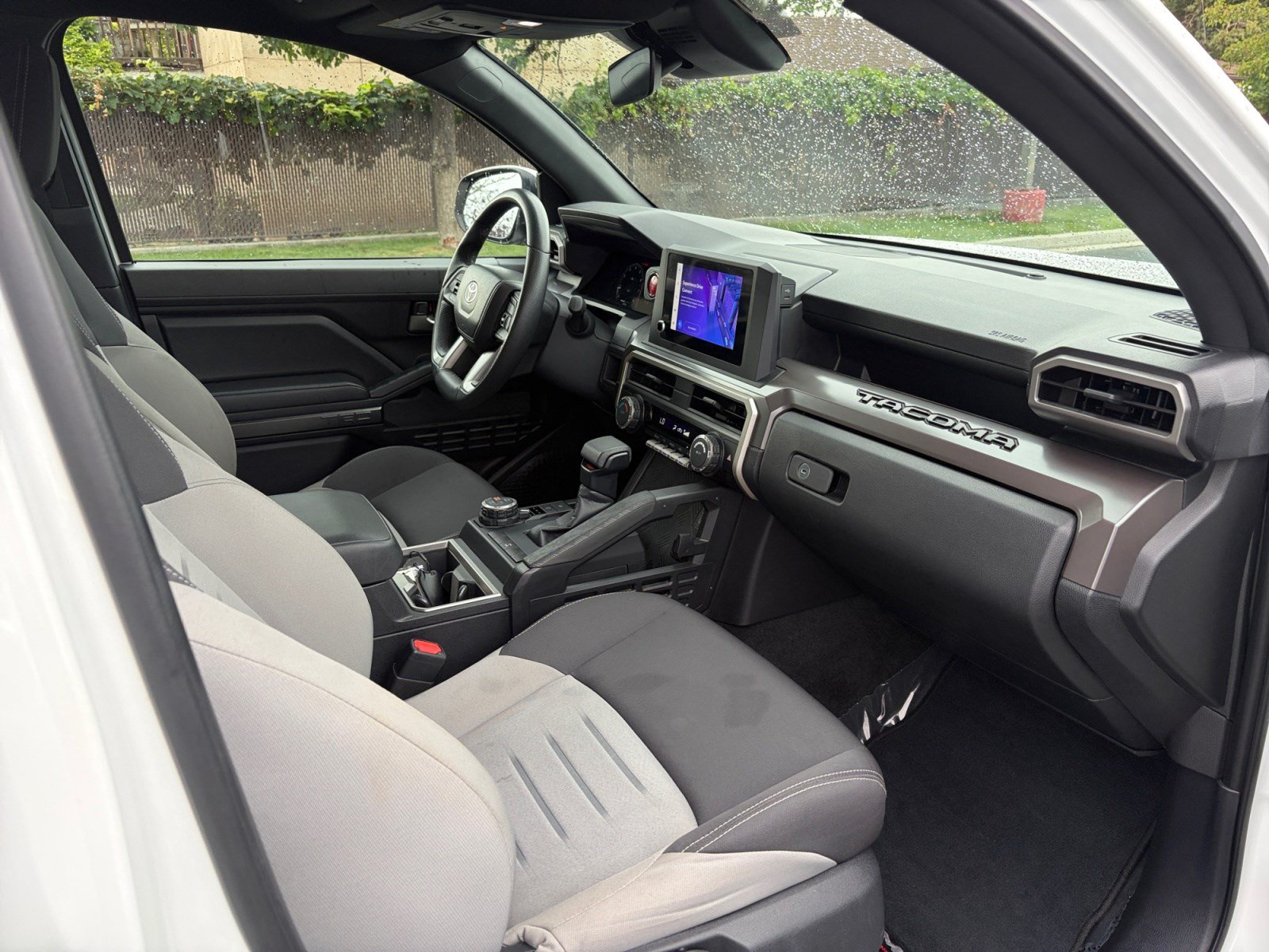 Used 2024 Toyota Tacoma TRD Off-Road AWD/4WD image 28