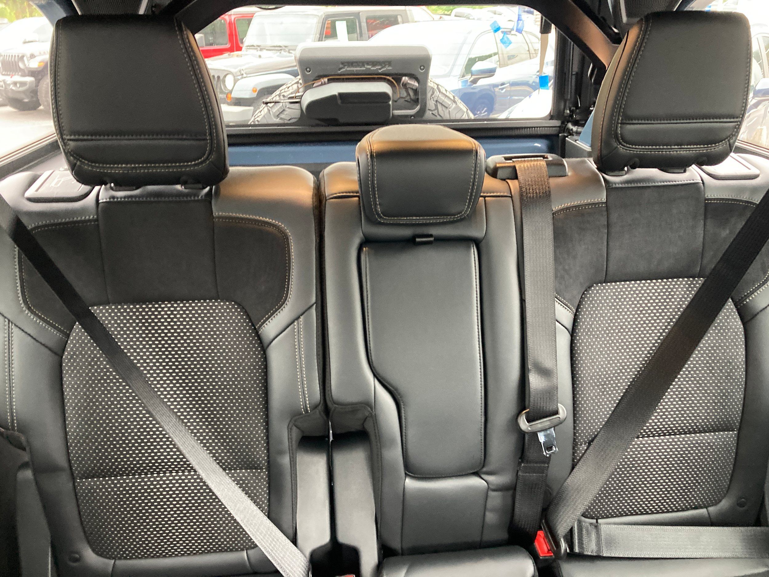 New 2025 Ford Bronco Raptor w/ Interior Carbon Fiber Pack AWD/4WD image 14