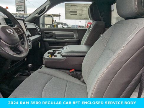 New 2024 RAM 3500 Tradesman w/ Chrome Appearance Group image 23
