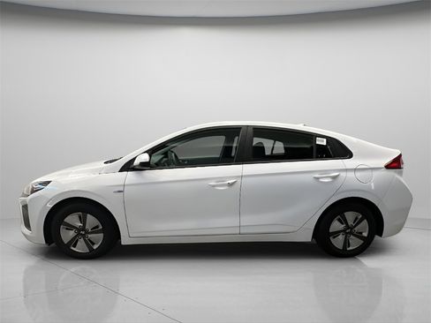 Used 2019 Hyundai Ioniq Blue image 2