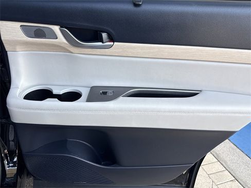 Used 2023 Hyundai Palisade Limited image 35