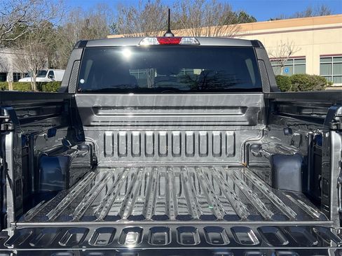 New 2025 Ford Maverick XL image 19