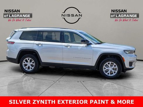 Used 2022 Jeep Grand Cherokee L Limited image 4