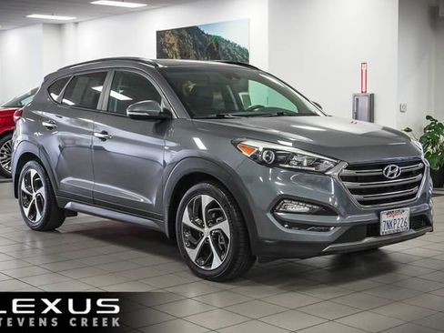 Used 2016 Hyundai Tucson Limited w/ Option Group 03 FWD image 1
