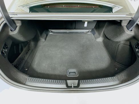 Used 2025 Mercedes-Benz E 450 4MATIC Sedan w/ Airmatic Package image 23