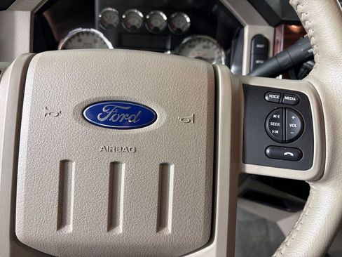 Used 2010 Ford F350 4x4 Crew Cab Super Duty image 21