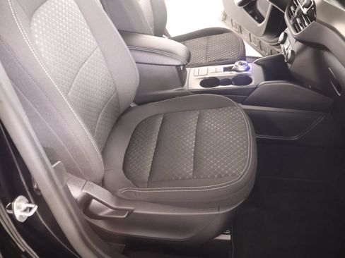 Used 2026 Ford Escape Active w/ Cold Weather Package FWD image 13