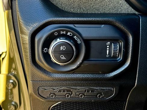 New 2026 Jeep Gladiator Sport image 13