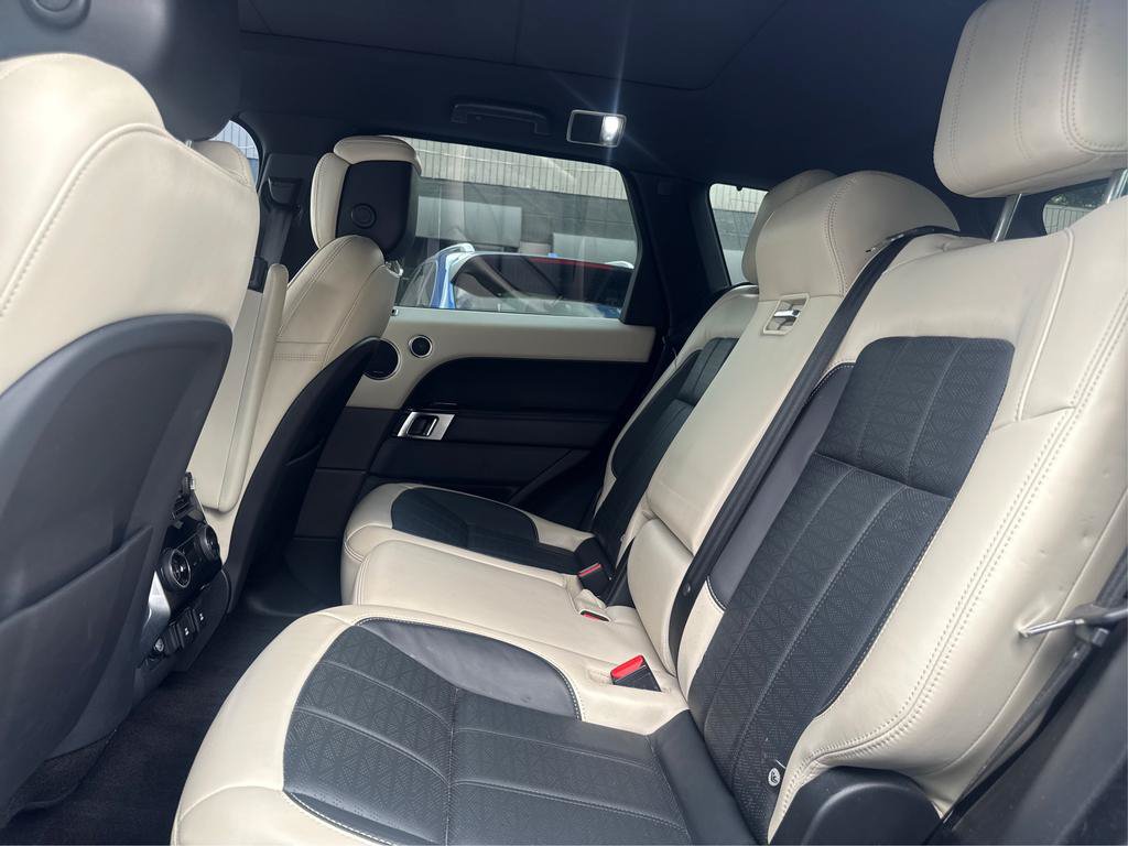 Used 2019 Land Rover Range Rover Sport HSE Dynamic AWD/4WD image 10