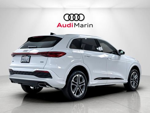 Used 2025 Audi Q5 Premium AWD/4WD image 5