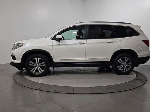Used 2017 Honda Pilot EX-L image 2