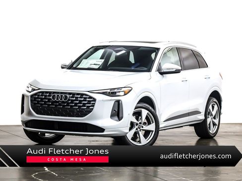 New 2025 Audi Q5 Premium Plus image 1