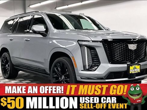Used 2025 Cadillac Escalade Sport Platinum w/ LPO, ONYX Package AWD/4WD image 1