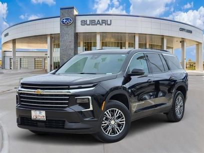 Used 2024 Chevrolet Traverse LT