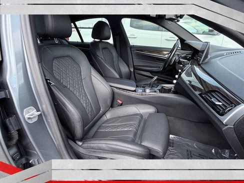 Used 2021 BMW 530i w/ Convenience Package RWD image 15