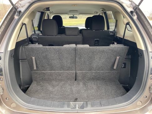 Used 2019 Mitsubishi Outlander ES image 14