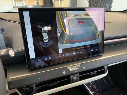 New 2026 Lexus ES 350e FWD image 33