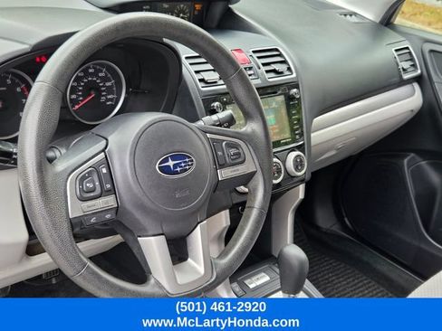 Used 2017 Subaru Forester 2.5i Premium w/ All-Weather Package AWD/4WD image 9