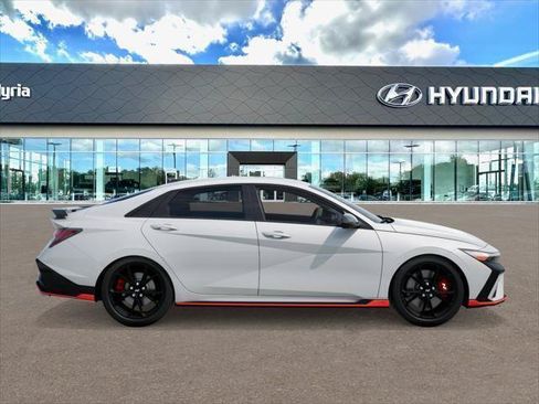 New 2026 Hyundai Elantra N FWD image 7