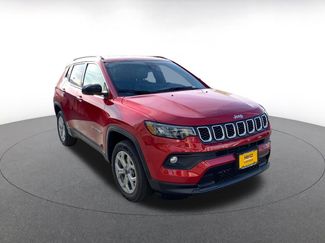 Used 2025 Jeep Compass Latitude video 1