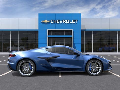 New 2027 Chevrolet Corvette Grand Sport RWD image 29