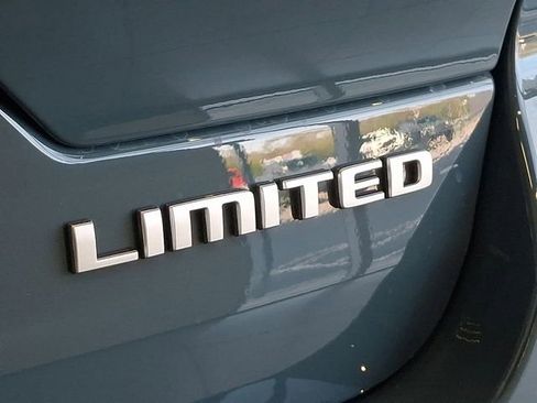 New 2026 Jeep Grand Cherokee Limited image 15