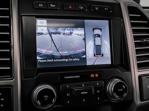 Used 2021 Ford F450 Platinum w/ FX4 Off-Road Package image 20