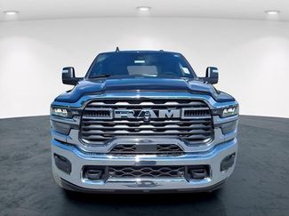 New 2026 RAM 2500 Tradesman AWD/4WD video 4