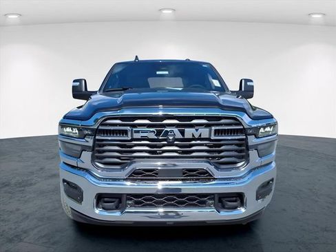 New 2026 RAM 2500 Tradesman AWD/4WD image 4
