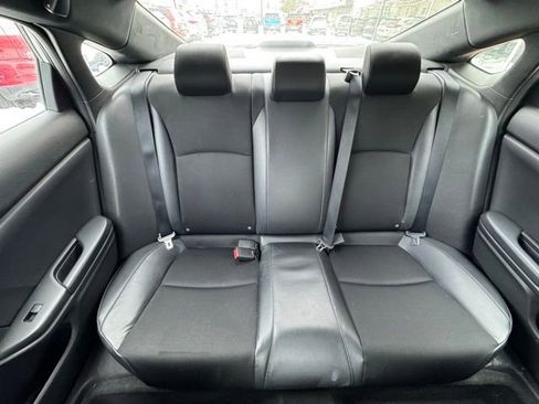 Used 2019 Honda Civic Sport image 13