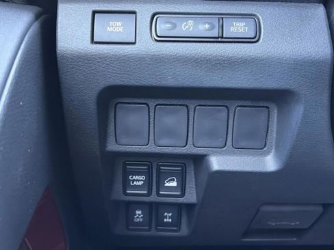 Used 2024 Nissan Frontier PRO-4X w/ Off-Road Protection Package AWD/4WD image 19