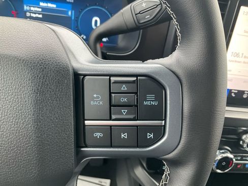 New 2026 Ford F250 Lariat w/ Black Appearance Package image 20