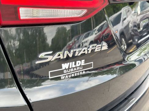 Used 2018 Hyundai Santa Fe Sport FWD image 17