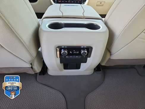 New 2026 GMC Yukon XL Denali AWD/4WD image 13