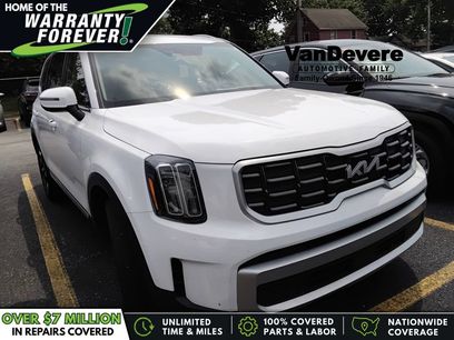 Used 2024 Kia Telluride S w/ S Sunroof Package