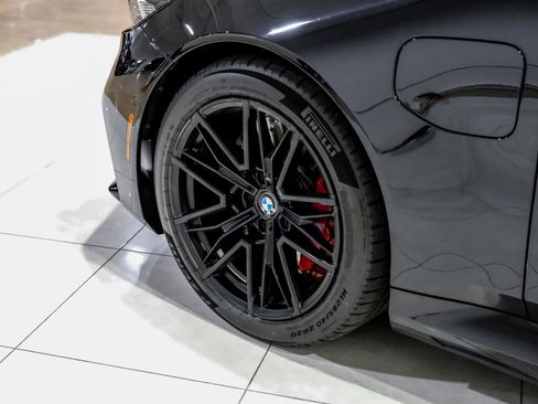 Used 2025 BMW M5 w/ Carbon Package image 61